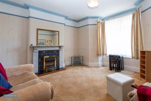 Sitting Room- click for photo gallery